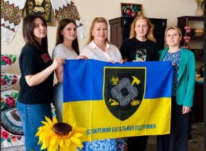 Творча команда нашої громади &laquo;Творчі волонтери міста, що окрилює&raquo; продовжує активно конвертувати благодійні виступи у реальну допомогу для українських воїнів