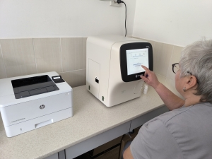 Лабораторія КНП &laquo;Маловисківська лікарня&raquo;  Маловисківської громади  отримала нове сучасне обладнання, придбане за сприяння благодійників