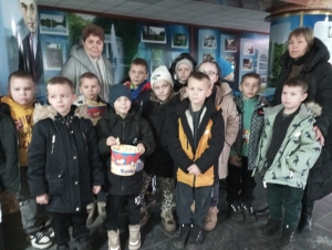 170 дітей Маловисківської громади відвідали новорічну виставу &laquo;Вартові дитячих мрій&raquo; в Умані