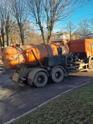 У комунальному закладі &laquo;Маловисківська гімназія № 3 імені Григорія Перебийноса&raquo; проведено очистку каналізаційної системи із залученням відповідних фахівців та спеціальної техніки